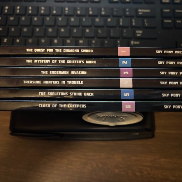 MINECRAFTER'S  Set Of 6 Books - The Unofficial Gamer’s Adventure Series 1-6 - Picture 3 of 3